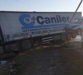 Şanlıurfa'da buzlanma nedeniyle zincirleme kaza: 2 &ouml;l&uuml;