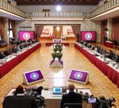 TBMM Başkanı Kurtulmuş, tarihi komisyon &uuml;yeleriyle g&ouml;r&uuml;şt&uuml;