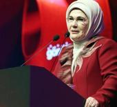 Emine Erdoğan'dan Alev Alatlı mesajı