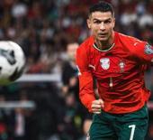 Takım arkadaşından Cristiano Ronaldo i&ccedil;in flaş s&ouml;zler! 'Ona pas atmak zorunda değiliz'