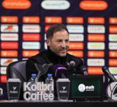 Tedesco Kocaeli Stadyumu'ndaki sorunu a&ccedil;ıkladı: Oyuncularımla konuştuk