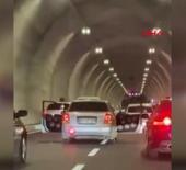 Antalya'da t&uuml;nelde trafiği tehlikeye sokan s&uuml;r&uuml;c&uuml;ye ceza!