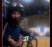 Arkadaşaının dolduruşuna geldi merdivenlerden bisikletle inen gen&ccedil; hastanelik oldu