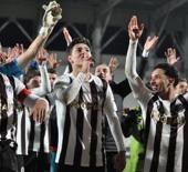 1. Lig'de &ccedil;ılgın ma&ccedil;! S&uuml;per Lig umuduyla 2-0'dan d&ouml;n&uuml;p kazandılar