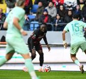 D&uuml;şme hattı i&ccedil;in kritik ma&ccedil;ta puanlar paylaşıldı!