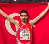 Milli sporcu Mehmet Emin Eğilmez, İspanya'da g&ouml;ğs&uuml;m&uuml;z&uuml; kabarttı! D&uuml;nya &uuml;&ccedil;&uuml;nc&uuml;s&uuml; oldu