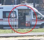 Oynadıkları helyum gazı dolu balonlar patladı: 2 yaralı