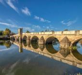 Taş k&ouml;pr&uuml;lerle ta&ccedil;lanan payitaht: Edirne