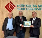 Mahmut Bıyıklı FSM&Uuml;&rsquo;de "İstikl&acirc;l Şairi Mehmet &Acirc;kif Ersoy&rsquo;u" anlattı