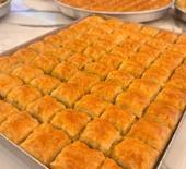 Baklavada bayram hareketliliği: 2 bin TL'yi g&ouml;rd&uuml;!