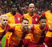 Galatasaray'ın yıldızı kendi &uuml;lkesinde silahlı korumalarla g&ouml;r&uuml;nt&uuml;lendi!
