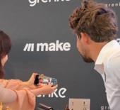 Bir garip olay! Rakibiyle &ouml;nce selfie &ccedil;ektirdi sonra şikayette bulundu