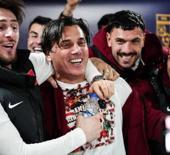 Bizim &Ccedil;ocuklar'dan Montella'ya canlı yayında şaka!