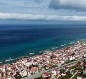 Karadeniz'de nadir g&ouml;r&uuml;len rulo bulutu g&ouml;renler g&ouml;zlerine inanamadı