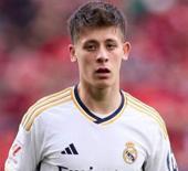 Devler Ligi ma&ccedil;ı &ouml;ncesi Real Madrid'de Arda G&uuml;ler kararı