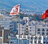 G&uuml;ney Kıbrıs'tan al&ccedil;ak hareket! T&uuml;rk bayraklarını yaktılar! Jet hızında a&ccedil;ıklama geldi