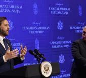 Vance Orban i&ccedil;in oy istedi! Trump: Ona hayranım