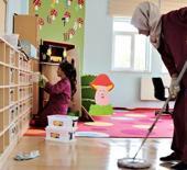 'Başı a&ccedil;ık' personel arayan firma geri adım attı: 'M&uuml;şteri b&ouml;yle istiyor'