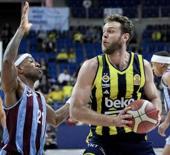 Fenerbah&ccedil;e Beko evinde Trabzonspor'u devirdi!