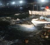 Hatay'ı fırtına vurdu! Tekneler battı, ağa&ccedil;lar devrildi