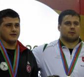 Bakan Bak&rsquo;tan 2010 paylaşımı: &ldquo;Gen&ccedil; Rıza bug&uuml;n efsane&rdquo;