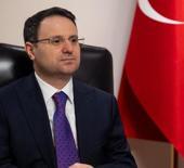 Bakan G&uuml;rlek, Hukuk Mesleklerine Giriş Sınavı adaylarına başarı diledi