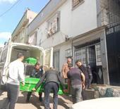 Babasını boynundan bı&ccedil;aklayarak &ouml;ld&uuml;ren 14 yaşındaki kız karakola teslim oldu