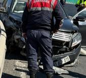 Polisin &lsquo;dur&rsquo; ihtarına uymadı, kaza yapınca yakalandı