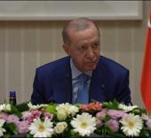 Erdoğan 1 Mayıs &ouml;ncesi iş&ccedil;ilerle g&ouml;r&uuml;şt&uuml;: İş&ccedil;inin aleyhine adım atmayız!
