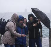 İstanbul dahil bir&ccedil;ok ilde sağanak alarmı! Meteoroloji saat verdi: Kuvvetli geliyor