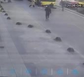 Okul yolunda dehşet: 12 yaşındaki Ecrin İETT otob&uuml;s&uuml;n&uuml;n altında kaldı