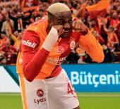 Osimhen'den Fenerbah&ccedil;elileri kızdıracak s&ouml;zler: Antrenmandan daha az yorulduk