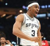 Serinin 5. ma&ccedil;ını kazanan San Antonio Spurs, Batı Konferansı yarı finaline y&uuml;kseldi
