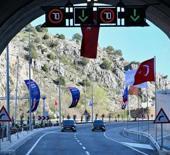 30 dakikalık yol 15 dakikaya d&uuml;şt&uuml;: &Ccedil;orum-La&ccedil;in Yolu ve Kırkdilim T&uuml;nelleri hizmete a&ccedil;ıldı