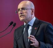 Bakan Şimşek: Şoku vatandaşa yansıtmadık! Mazot 90 lira olurdu