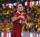 Trabzonspor'dan bir transfer bombası daha! G.Saray'ın istediği milli yıldız 'evet' dedi