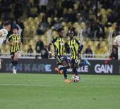 Fred son &uuml;&ccedil; ma&ccedil;ta kendini buldu