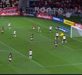 Fernando Muslera Flamengo ma&ccedil;ında yediği golle eleştirilerin hedefinde!