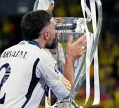 Real Madrid'de bir devrin sonu! 13 sezonda 27 kupa kazanan yıldız takımdan ayrılıyor