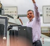 &Ouml;zg&uuml;r &Ouml;zel son kozunu oynuyor! Ortalığı karıştıracak 'kaos' plan...