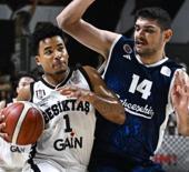 Kıran kırana ma&ccedil;! Beşiktaş final aşkına kazandı