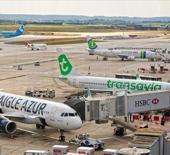 IATA, k&uuml;resel hava yolu şirketlerinin 2026 kar tahminini yarı yarıya d&uuml;ş&uuml;rd&uuml;
