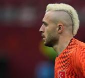 Barış Alper Yılmaz'dan D&uuml;nya Kupası'na &ouml;zel sa&ccedil; stili!