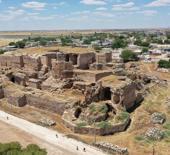 Kazılarda ortaya &ccedil;ıktı, Harran Kale Sarayı'nın adı değişti