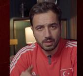 Milli futbolculara sert s&ouml;zler! "Hep beraber kına yakın"