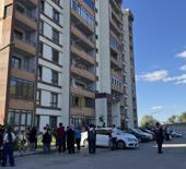 2 yaşındaki bebeğin kahreden &ouml;l&uuml;m&uuml;: 5. kattan d&uuml;şt&uuml;!