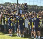 Binlerce taraftar Fenerbah&ccedil;e'yi yalnız bırakmadı!