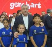 Bakan Bak: Spor, K&ouml;t&uuml; Alışkanlıklara Karşı En G&uuml;&ccedil;l&uuml; Kalkan