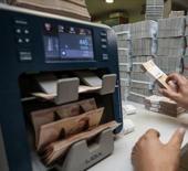 Bankacılık sekt&ouml;r&uuml;n&uuml;n mevduatı ge&ccedil;en hafta arttı