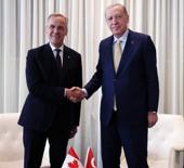 Cumhurbaşkanı Erdoğan'dan kritik g&ouml;r&uuml;şme! Başbakanı tebrik etti